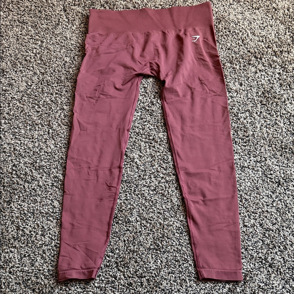 gymshark maroon leggings